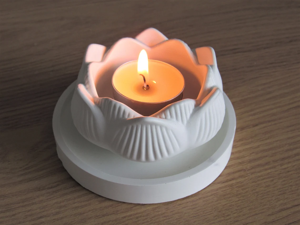 Gypsum White Lotus Flower Candle Holder for Dining table or Lotus Gifts